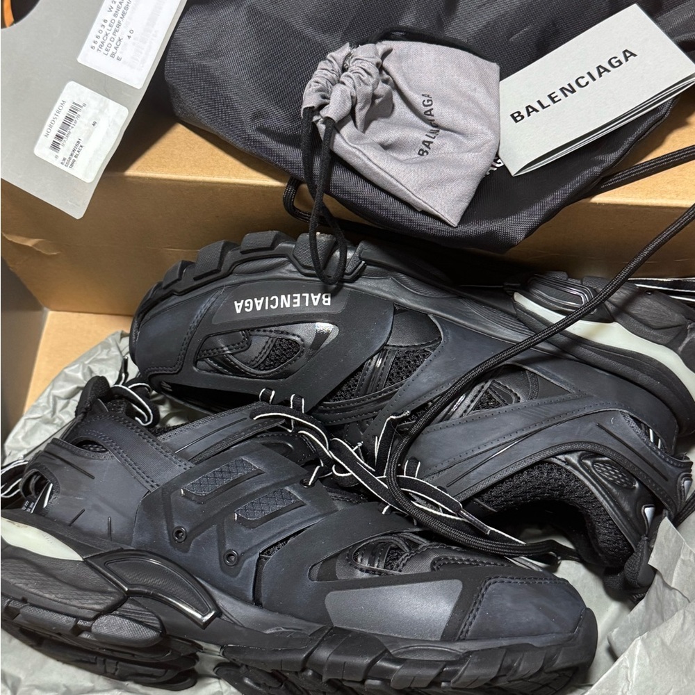 Balenciaga LED Track Runners Black 40